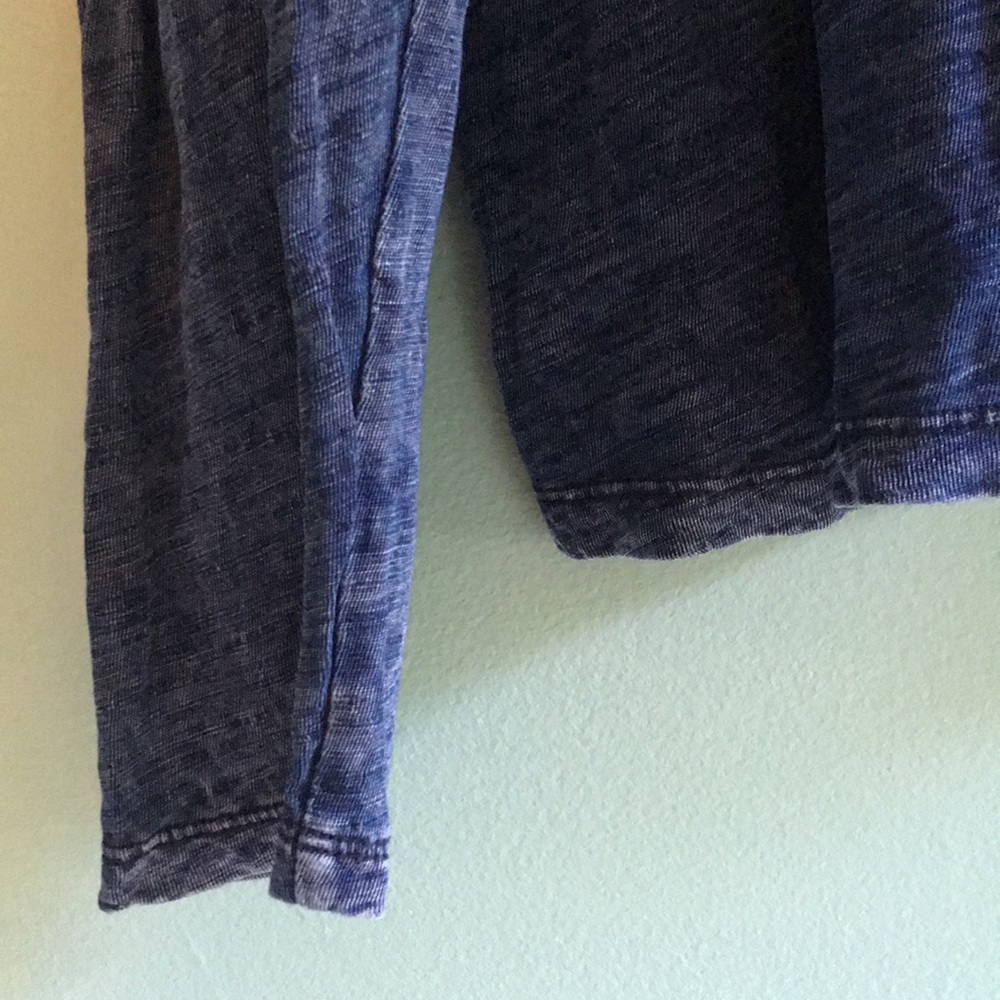 Universal Thread Indigo Ruffle Long Sleeve Top - Picture 3 of 4